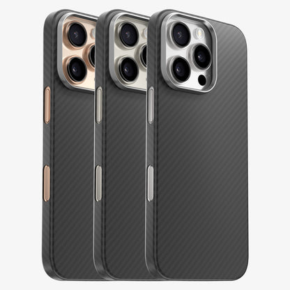 Coque iPhone 16 / Plus / Pro / Max fibre de carbone