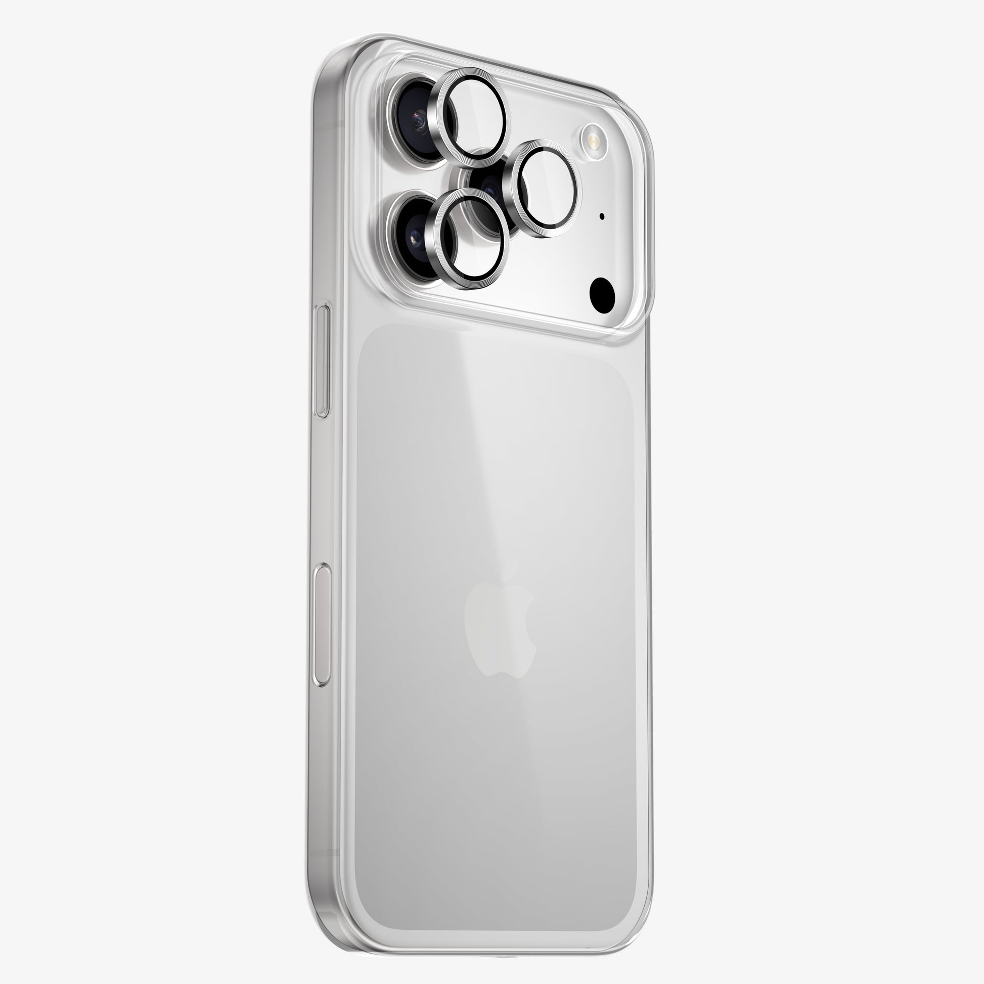 Protection caméra argent posée sur un iPhone argent, contour en aluminium anodisé autour de chaque objectif